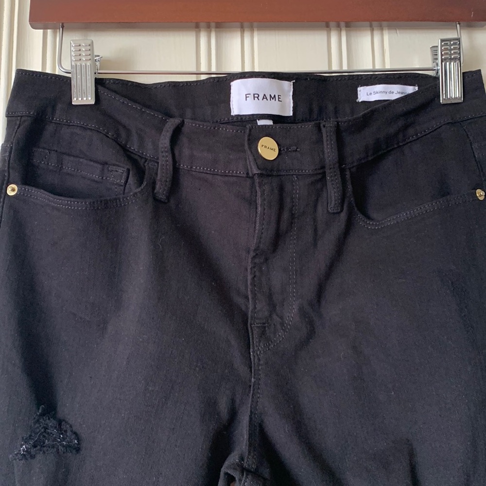 Frame Le Skinny de Jeanne Distressed Black Jeans Size 29